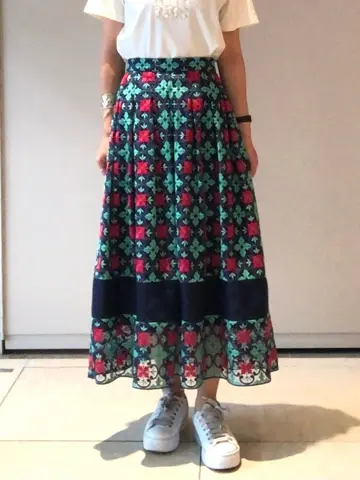 GRACE CONTINENTAL The Banquet 尾田亜沙美 コーディネート画像