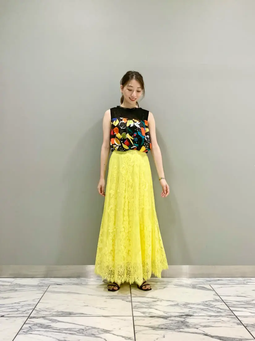 GRACE CONTINENTAL The Banquet eri コーディネート画像