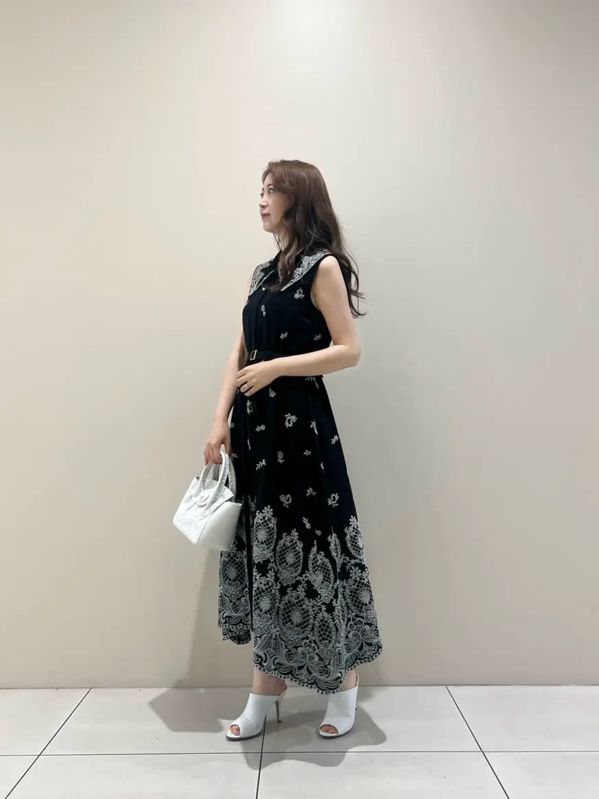 GRACE CONTINENTAL The Banquet Aya. コーディネート画像