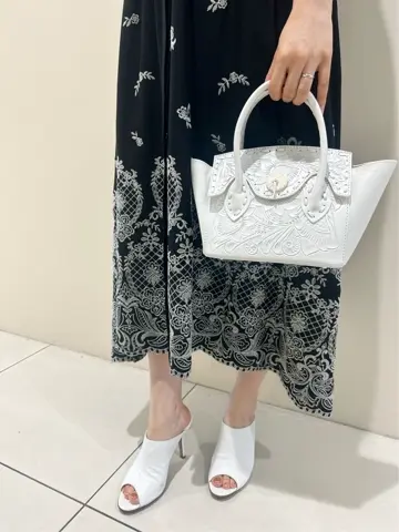 GRACE CONTINENTAL The Banquet Aya. コーディネート画像