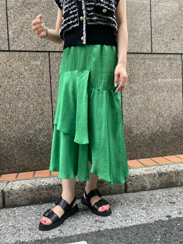 GRACE CONTINENTAL The Banquet 泉　智子 コーディネート画像