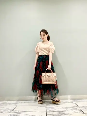 GRACE CONTINENTAL The Banquet eri コーディネート画像