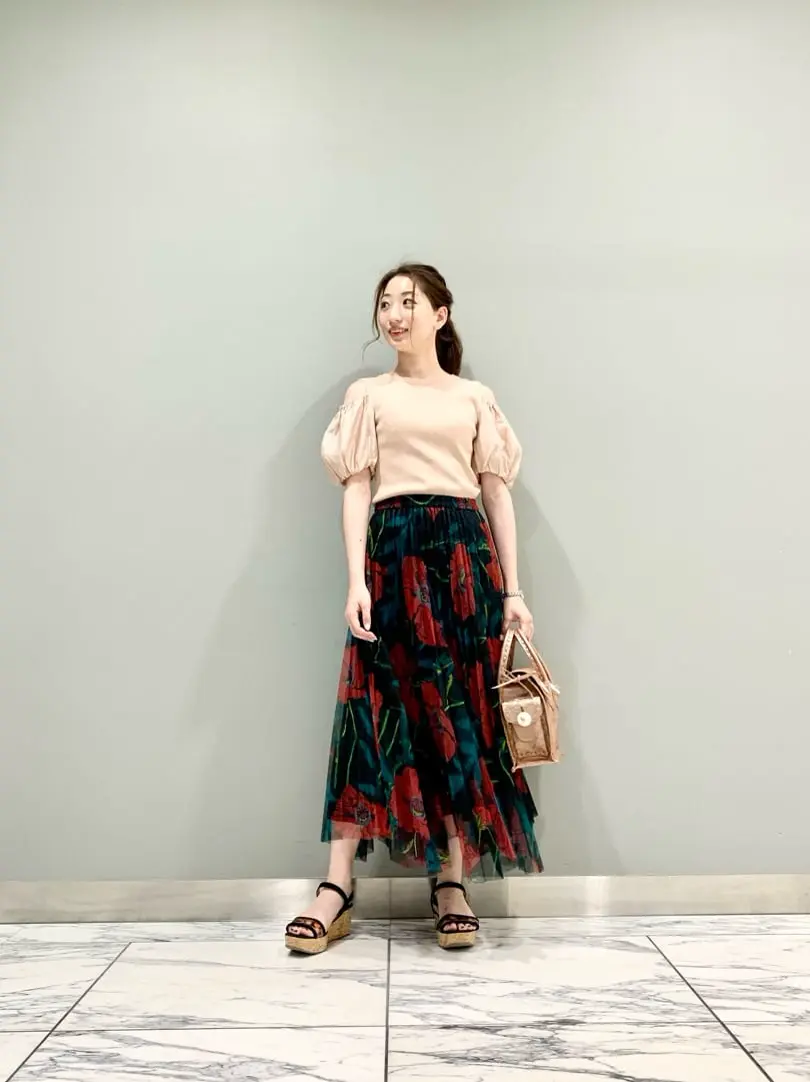 GRACE CONTINENTAL The Banquet eri コーディネート画像