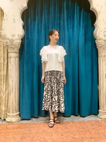 GRACE CONTINENTAL The Banquet eri コーディネート画像