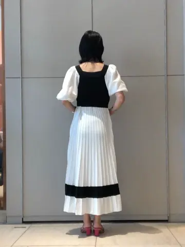 GRACE CONTINENTAL The Banquet 尾田亜沙美 コーディネート画像