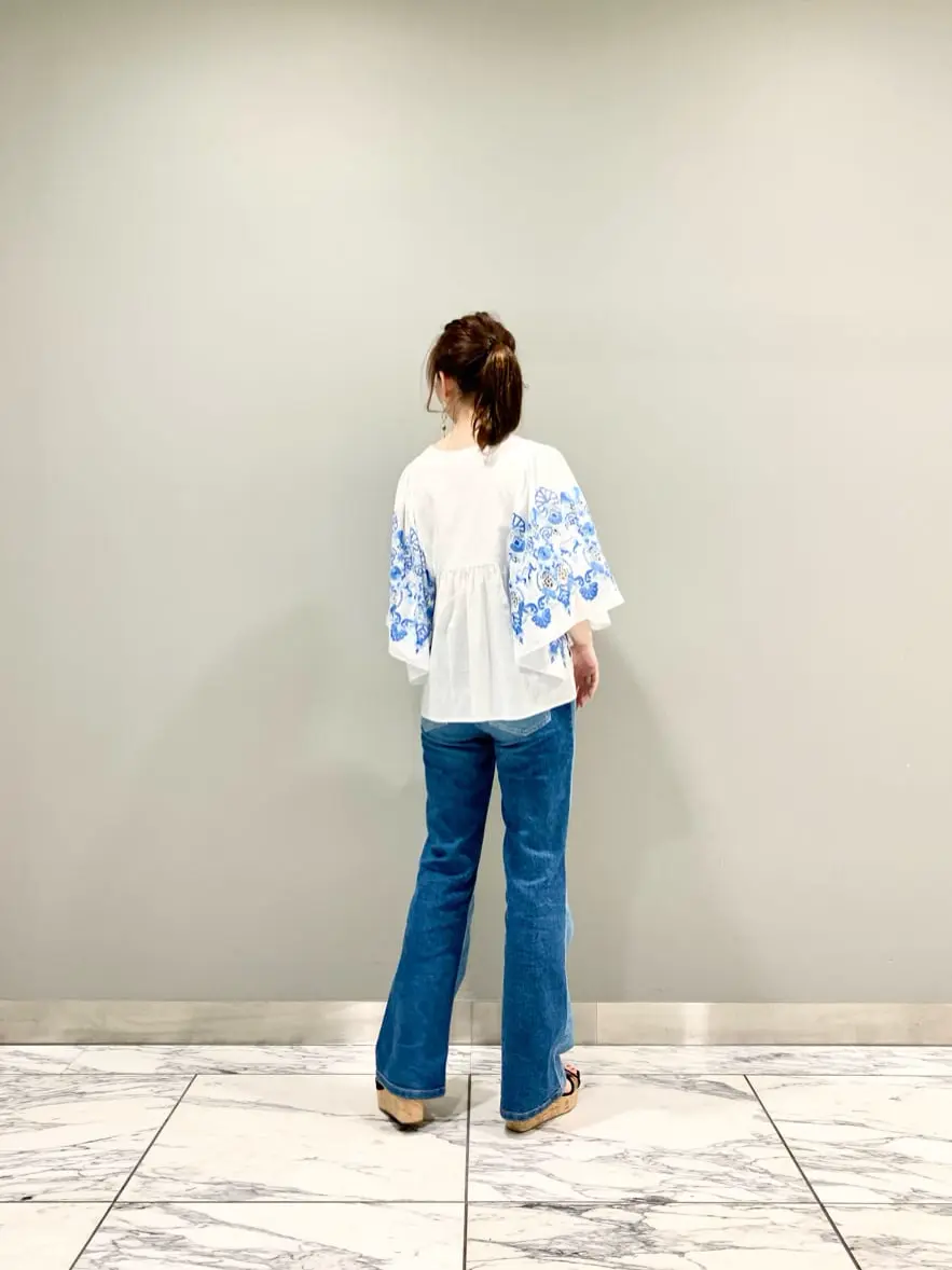 GRACE CONTINENTAL The Banquet eri コーディネート画像