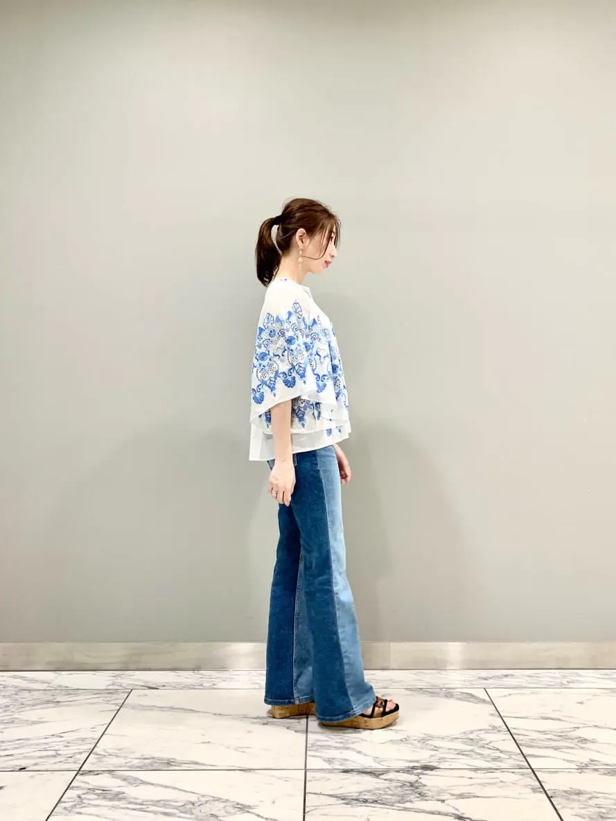 GRACE CONTINENTAL The Banquet eri コーディネート画像