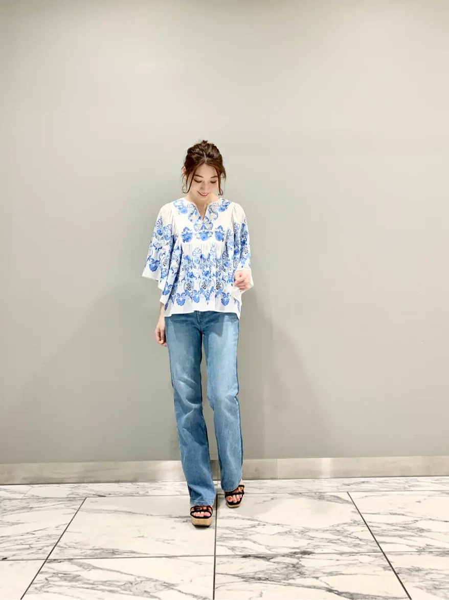 GRACE CONTINENTAL The Banquet eri コーディネート画像