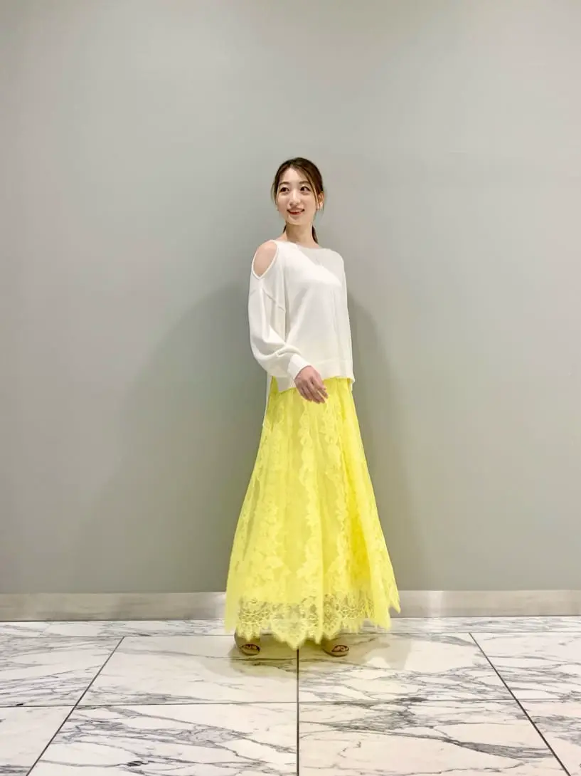 GRACE CONTINENTAL The Banquet eri コーディネート画像