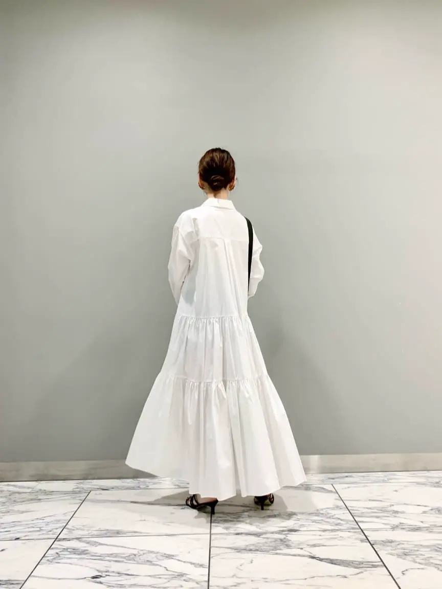 GRACE CONTINENTAL The Banquet eri コーディネート画像