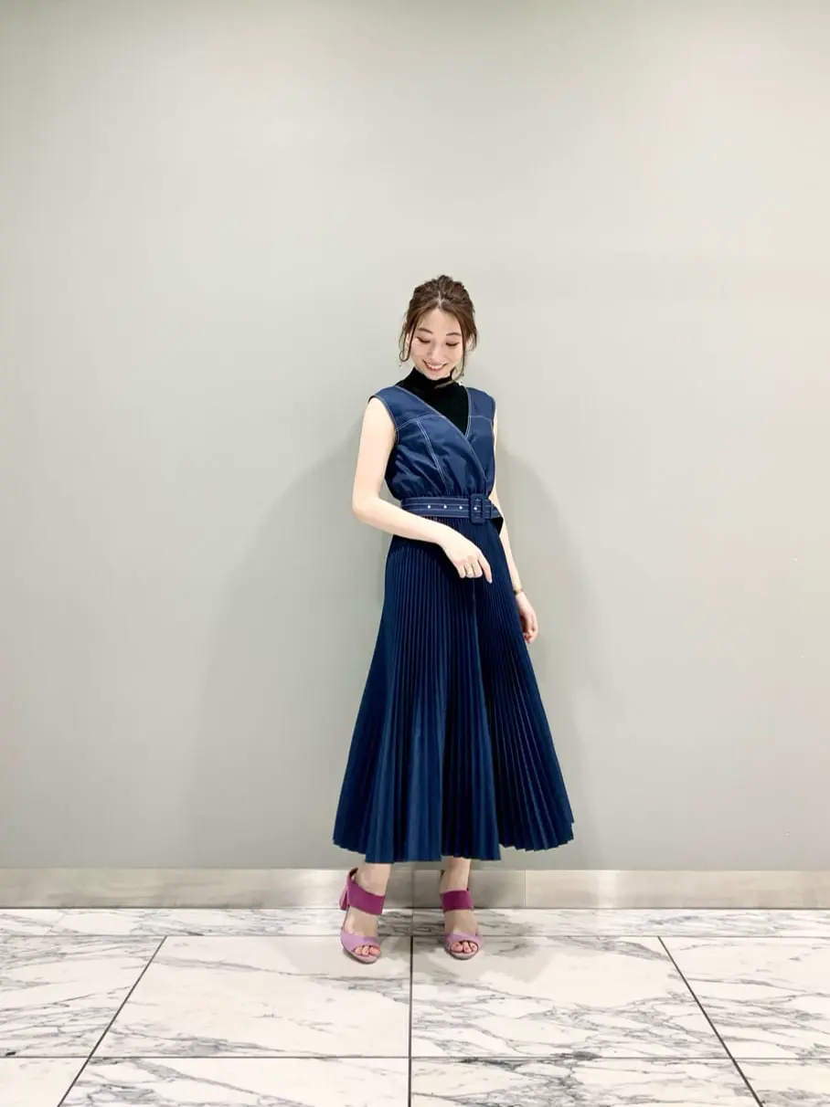 GRACE CONTINENTAL The Banquet eri コーディネート画像