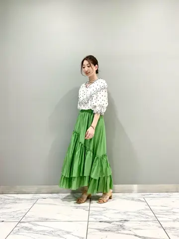 GRACE CONTINENTAL The Banquet eri コーディネート画像