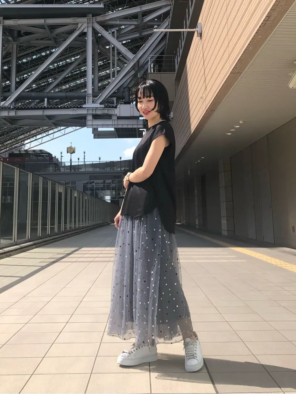 GRACE CONTINENTAL The Banquet 尾田亜沙美 コーディネート画像