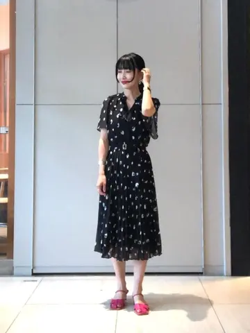 GRACE CONTINENTAL The Banquet 尾田亜沙美 コーディネート画像