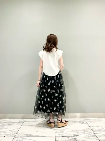 GRACE CONTINENTAL The Banquet eri コーディネート画像