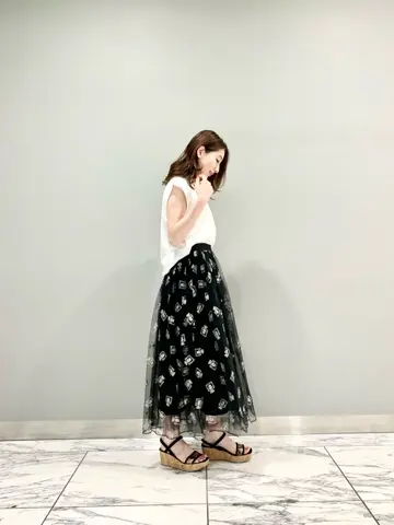 GRACE CONTINENTAL The Banquet eri コーディネート画像