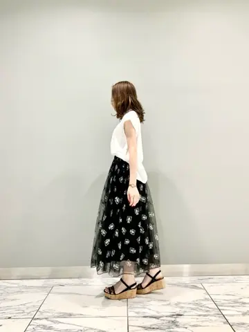 GRACE CONTINENTAL The Banquet eri コーディネート画像