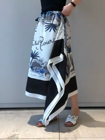 GRACE CONTINENTAL The Banquet 尾田亜沙美 コーディネート画像