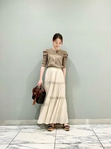 GRACE CONTINENTAL The Banquet eri コーディネート画像