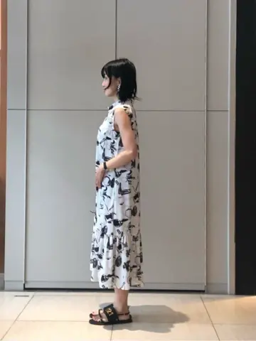 GRACE CONTINENTAL The Banquet 尾田亜沙美 コーディネート画像