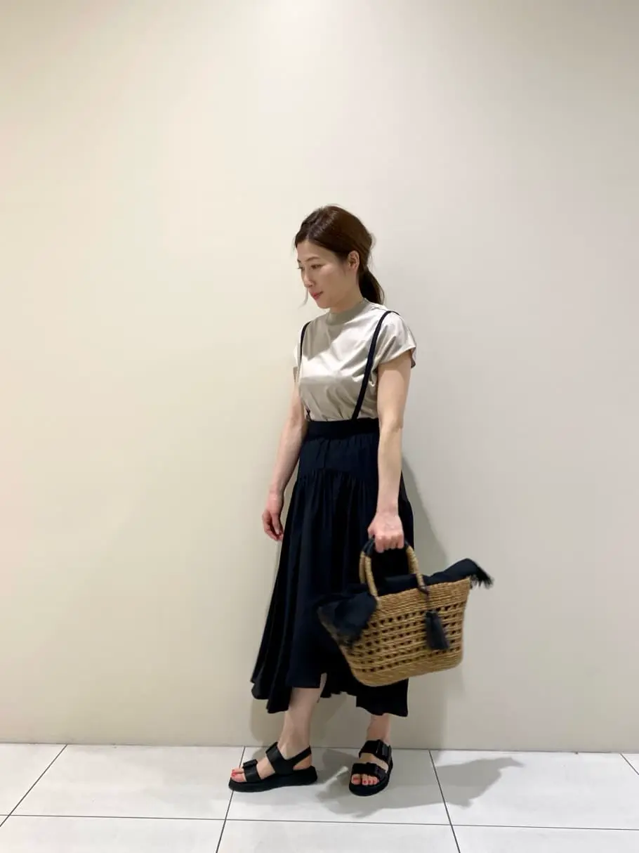 GRACE CONTINENTAL The Banquet 泉　智子 コーディネート画像