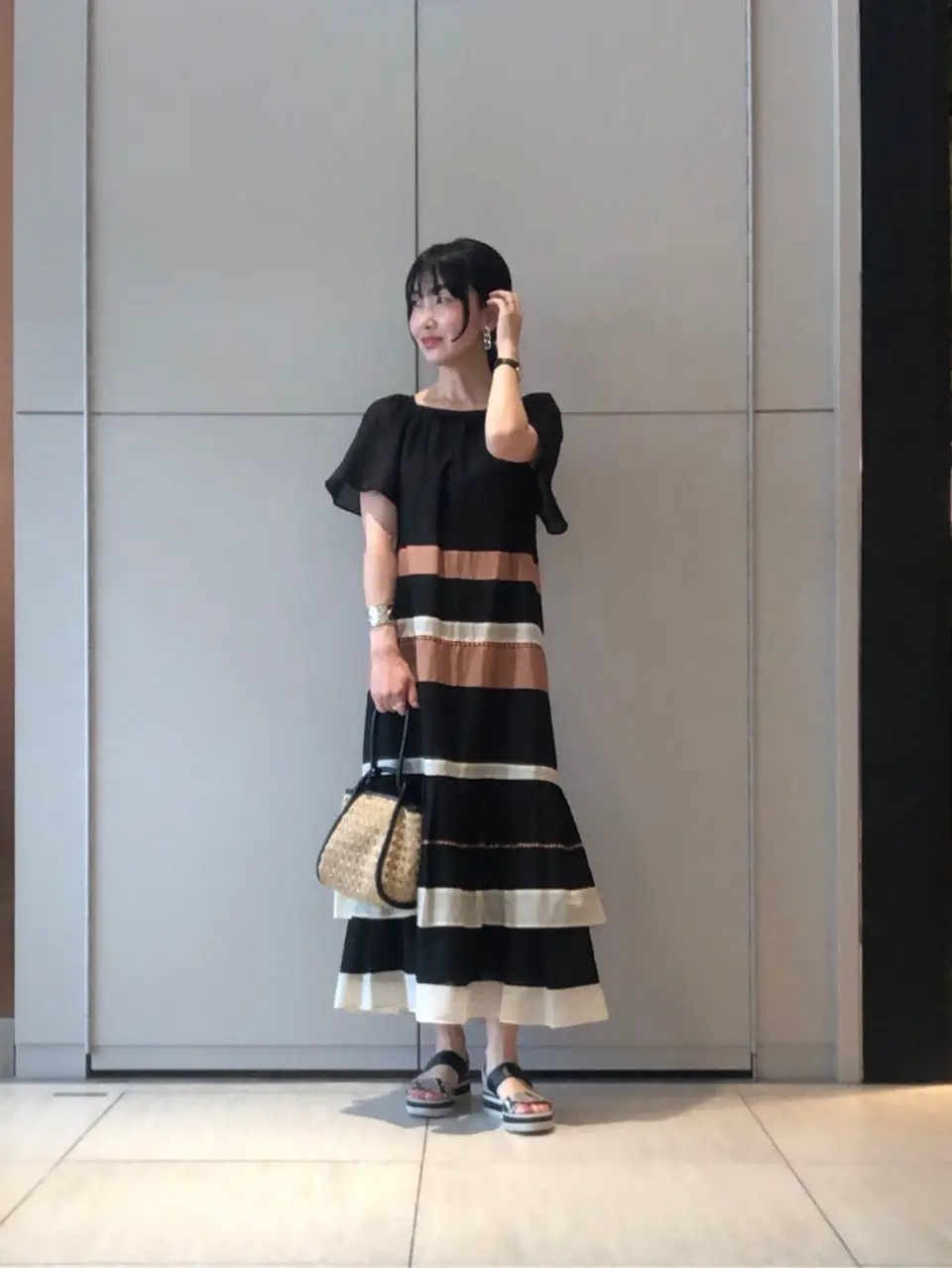 GRACE CONTINENTAL The Banquet 尾田亜沙美 コーディネート画像