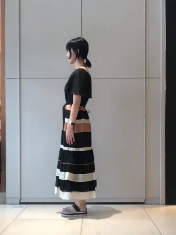 GRACE CONTINENTAL The Banquet 尾田亜沙美 コーディネート画像