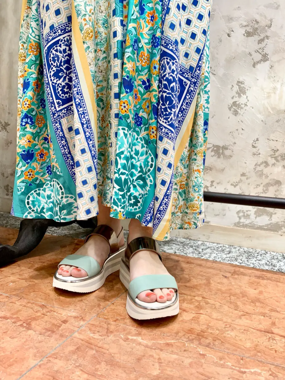 GRACE CONTINENTAL The Banquet eri コーディネート画像