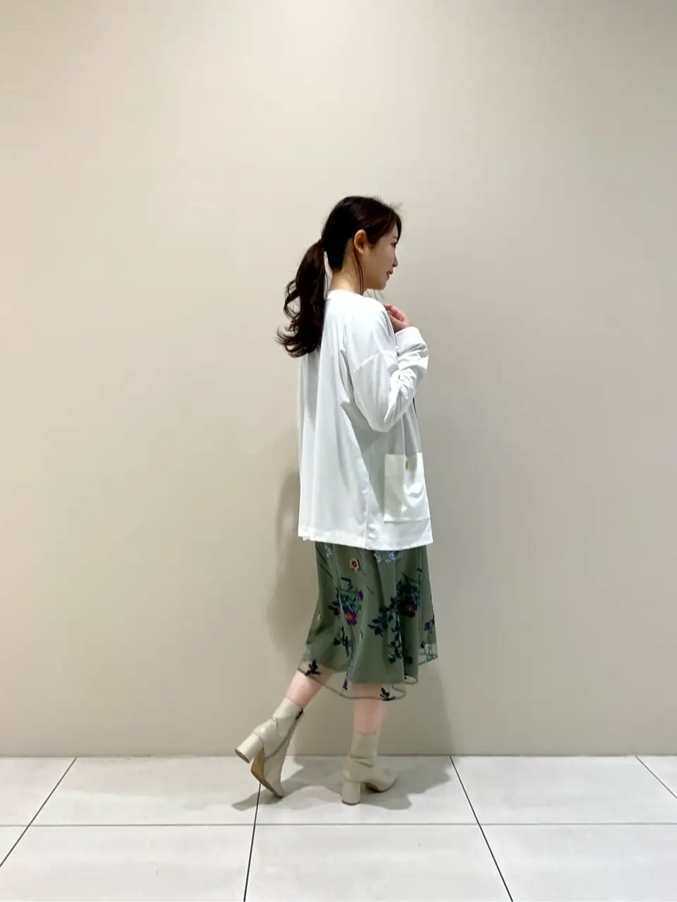 GRACE CONTINENTAL The Banquet Aya. コーディネート画像