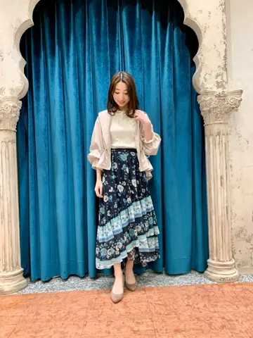 GRACE CONTINENTAL The Banquet eri コーディネート画像