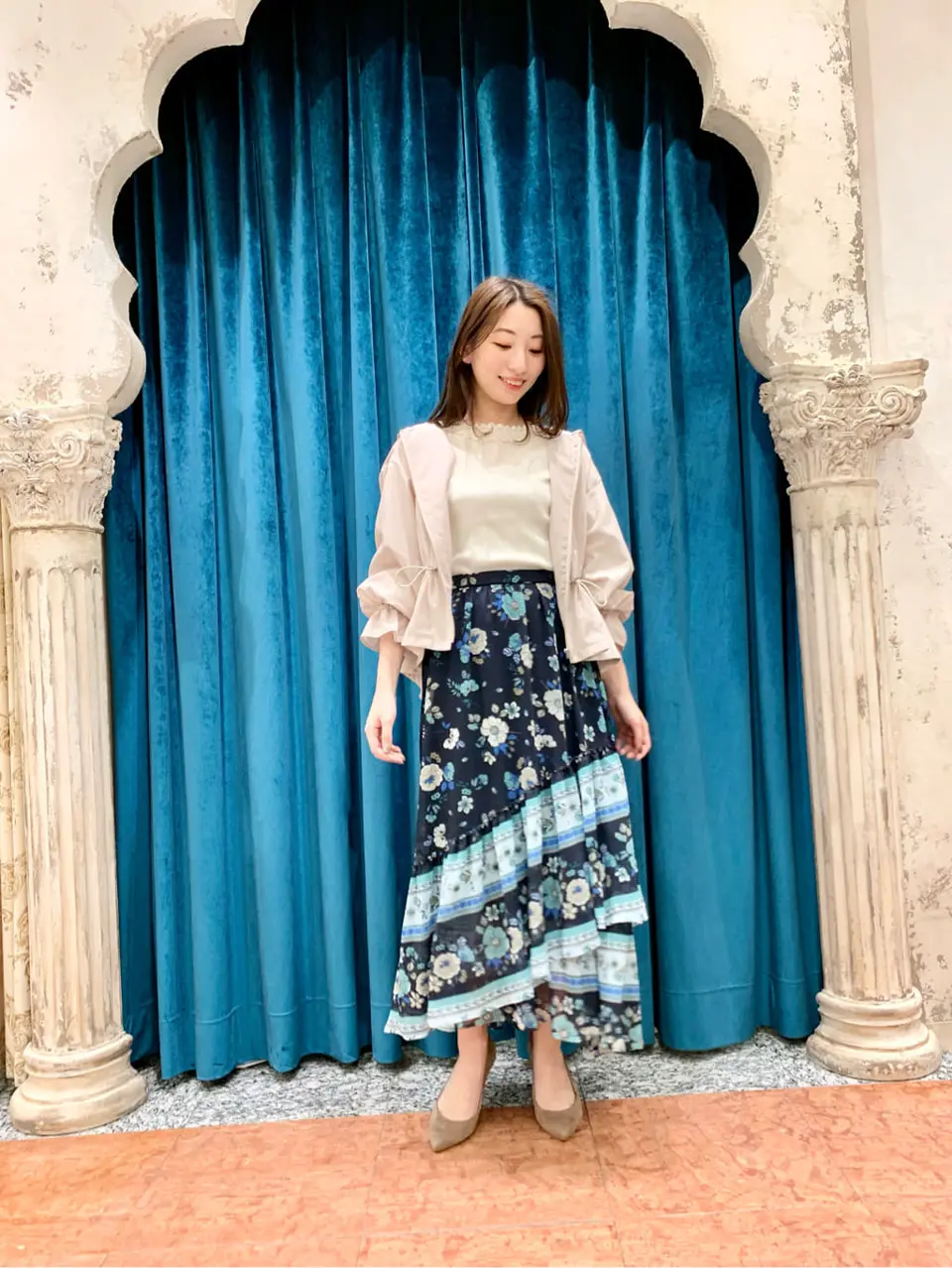 GRACE CONTINENTAL The Banquet eri コーディネート画像