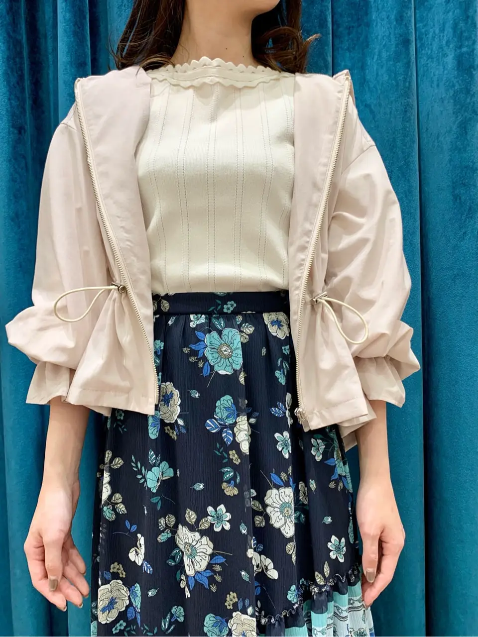 GRACE CONTINENTAL The Banquet eri コーディネート画像