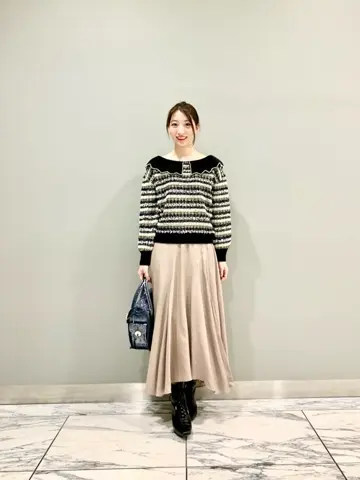 GRACE CONTINENTAL The Banquet eri コーディネート画像