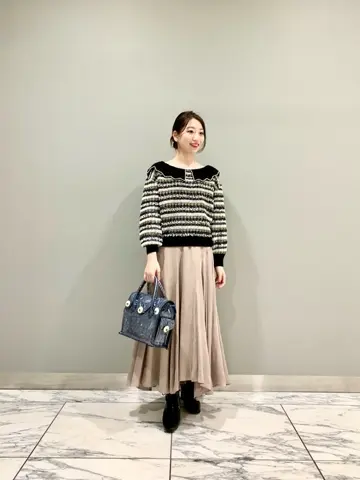 GRACE CONTINENTAL The Banquet eri コーディネート画像