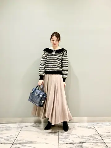 GRACE CONTINENTAL The Banquet eri コーディネート画像