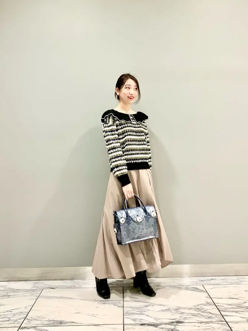 GRACE CONTINENTAL The Banquet eri コーディネート画像