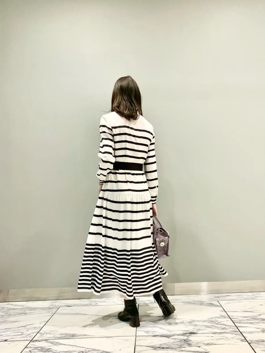 GRACE CONTINENTAL The Banquet eri コーディネート画像