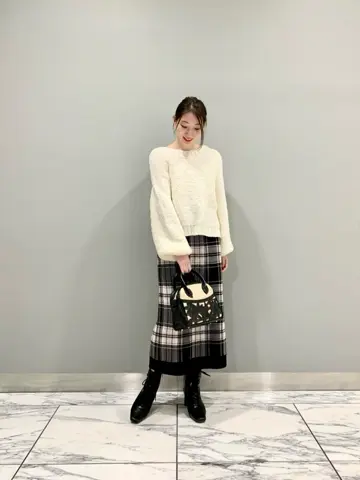 GRACE CONTINENTAL The Banquet eri コーディネート画像