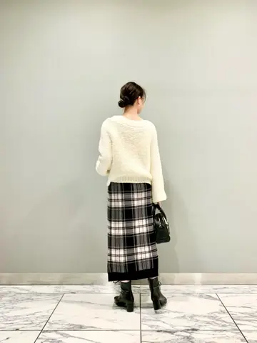 GRACE CONTINENTAL The Banquet eri コーディネート画像