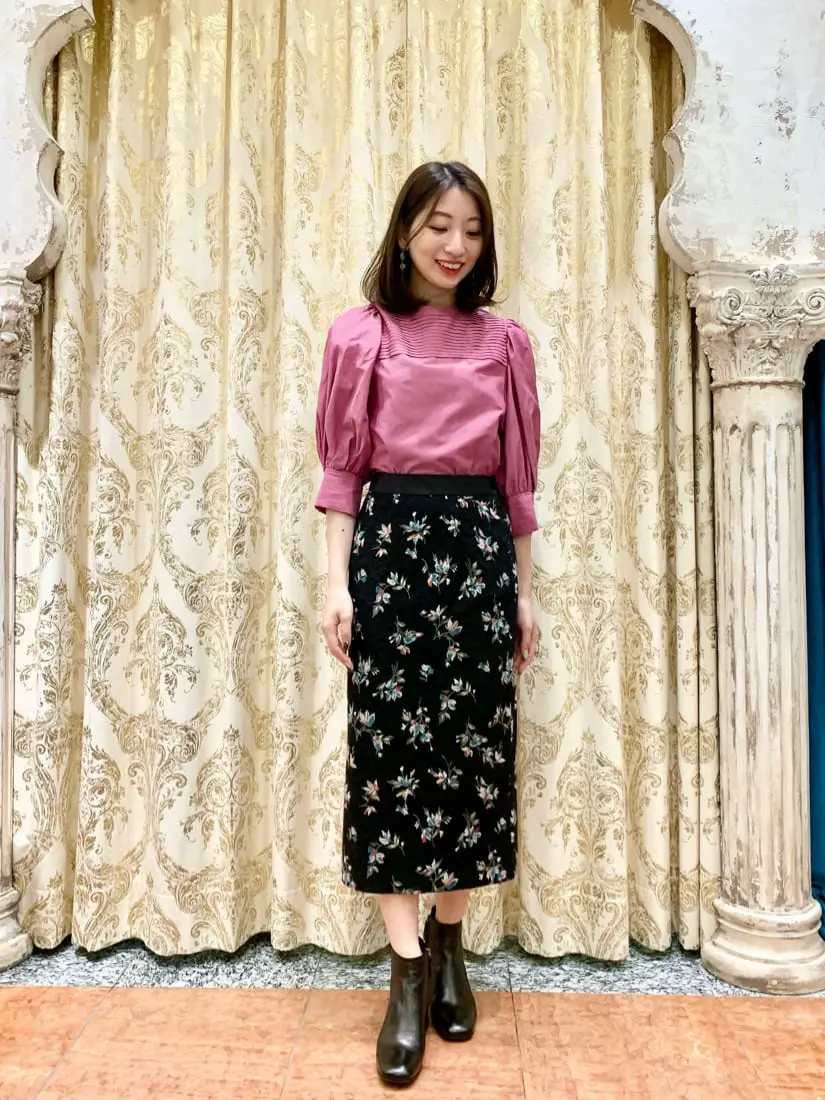 GRACE CONTINENTAL The Banquet eri コーディネート画像