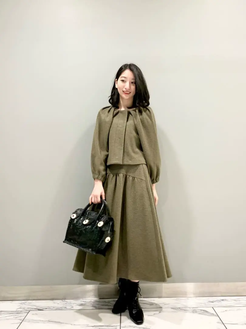 GRACE CONTINENTAL The Banquet eri コーディネート画像