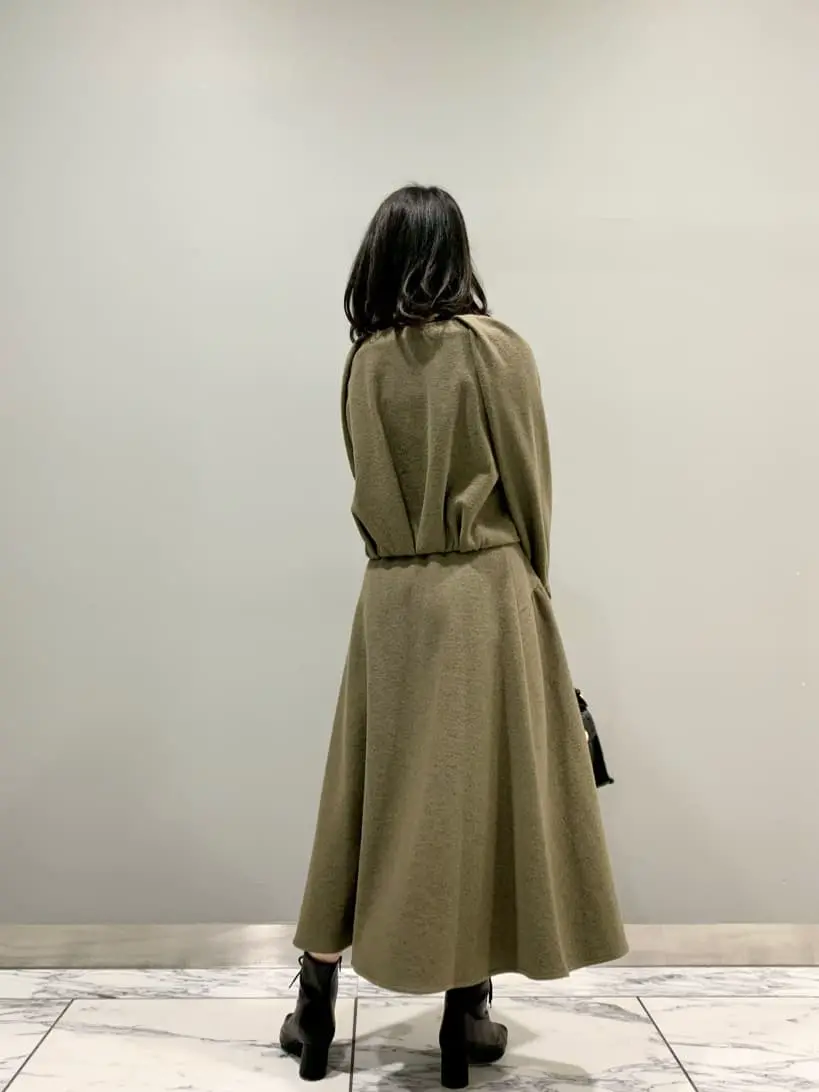 GRACE CONTINENTAL The Banquet eri コーディネート画像