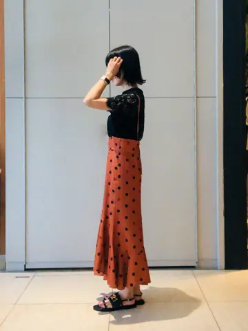 GRACE CONTINENTAL The Banquet 尾田亜沙美 コーディネート画像