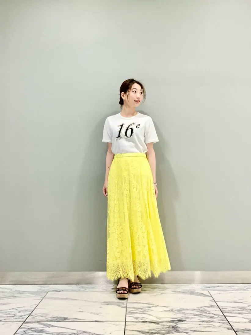 GRACE CONTINENTAL The Banquet eri コーディネート画像