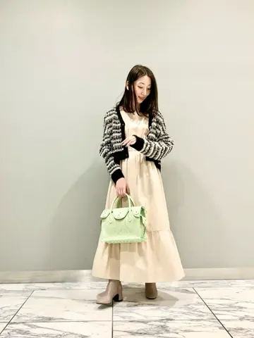 GRACE CONTINENTAL The Banquet eri コーディネート画像