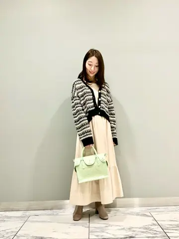 GRACE CONTINENTAL The Banquet eri コーディネート画像