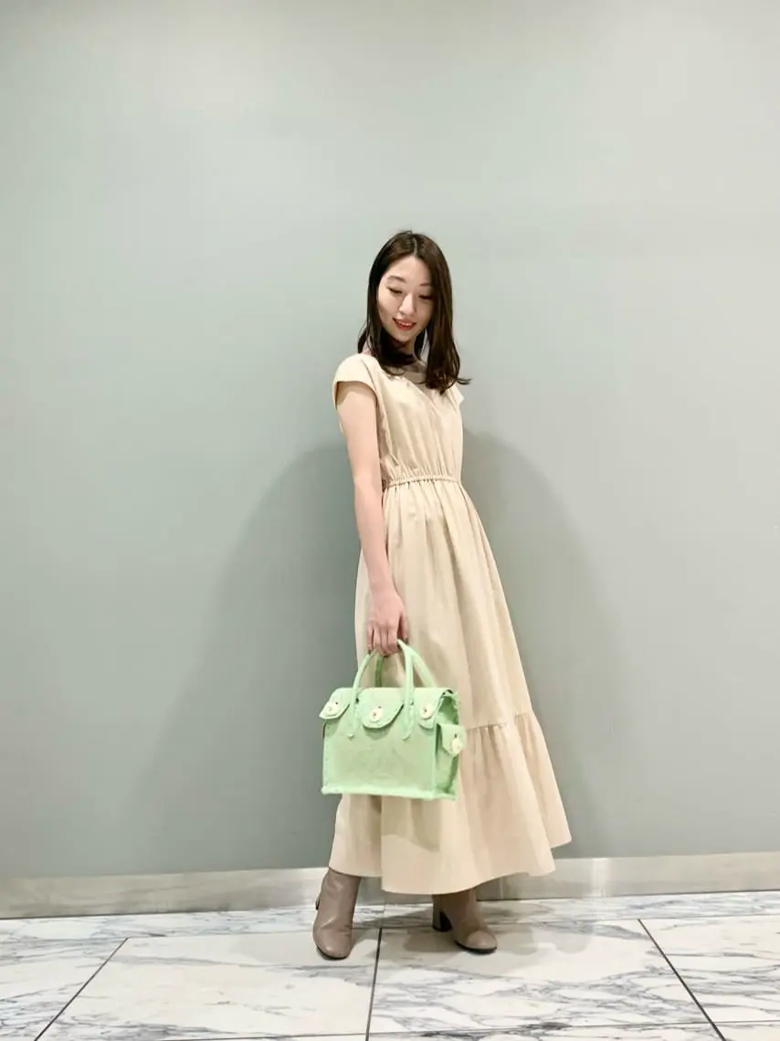 GRACE CONTINENTAL The Banquet eri コーディネート画像