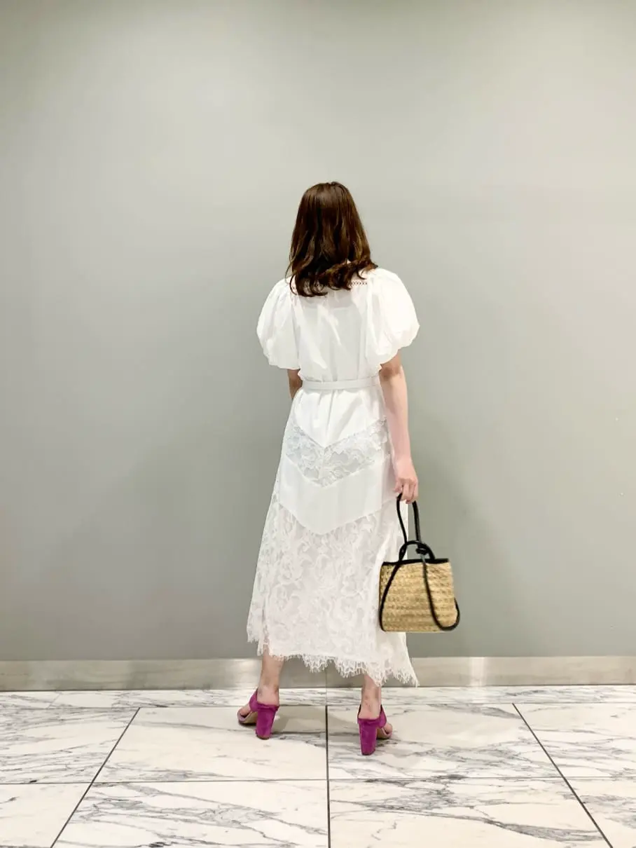 GRACE CONTINENTAL The Banquet eri コーディネート画像