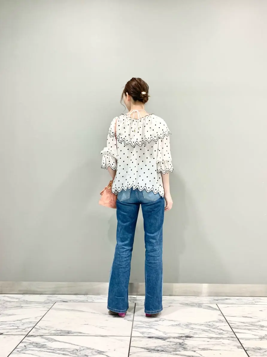 GRACE CONTINENTAL The Banquet eri コーディネート画像