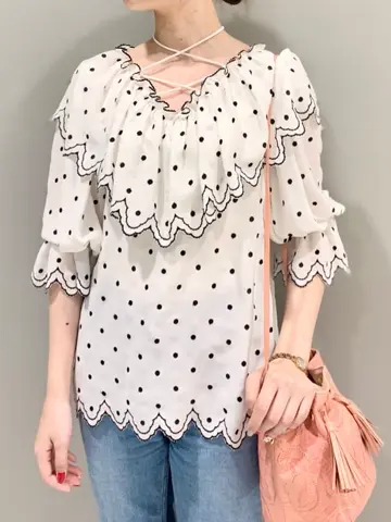 GRACE CONTINENTAL The Banquet eri コーディネート画像